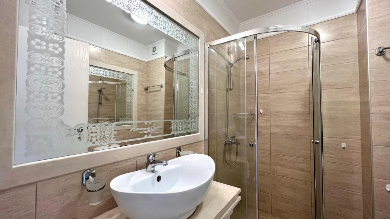 Apartament Bratanov Harmony Monte Carlo Słoneczny Brzeg Zewnętrze zdjęcie